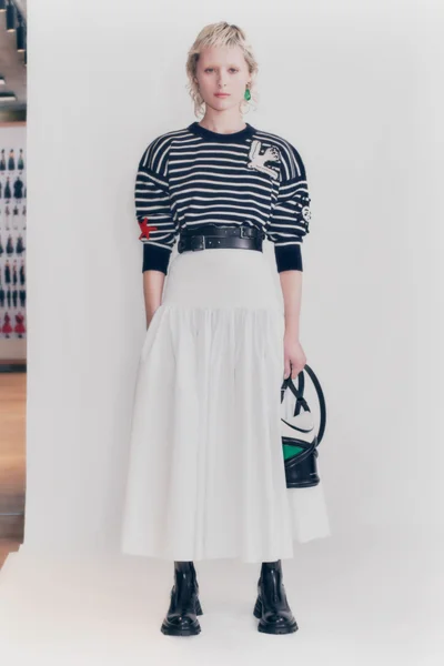Look 17